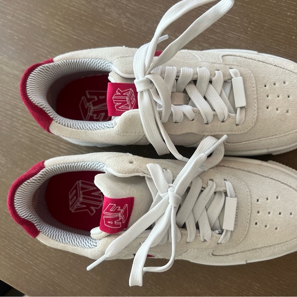 Women’s Air Force one pixel “mystic hibiscus” - Picture 4 of 7